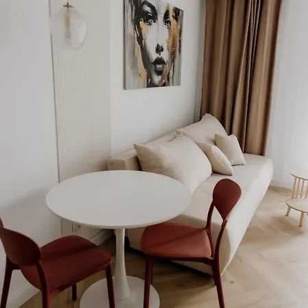 Monopolis Active - Gym & Parking Appartement *
